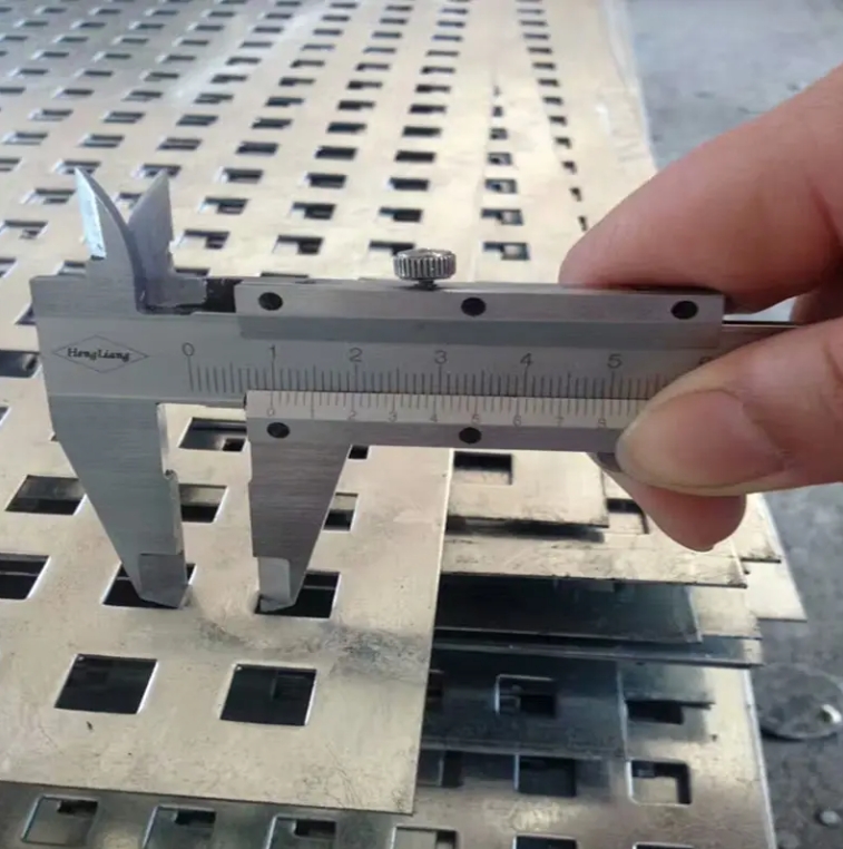 perforated metal wire mesh sheet